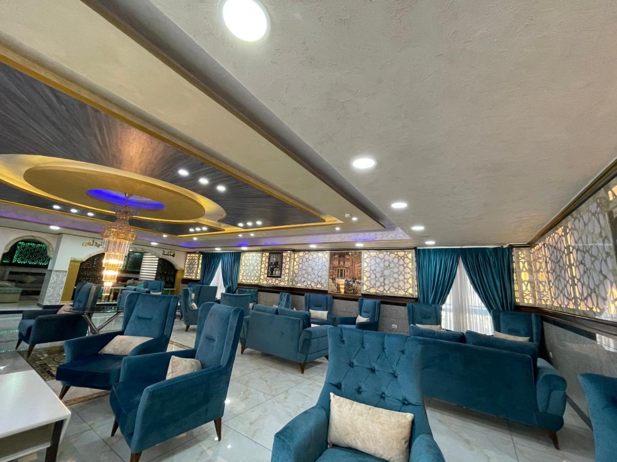 The Castle Hotel Amman Buitenkant foto