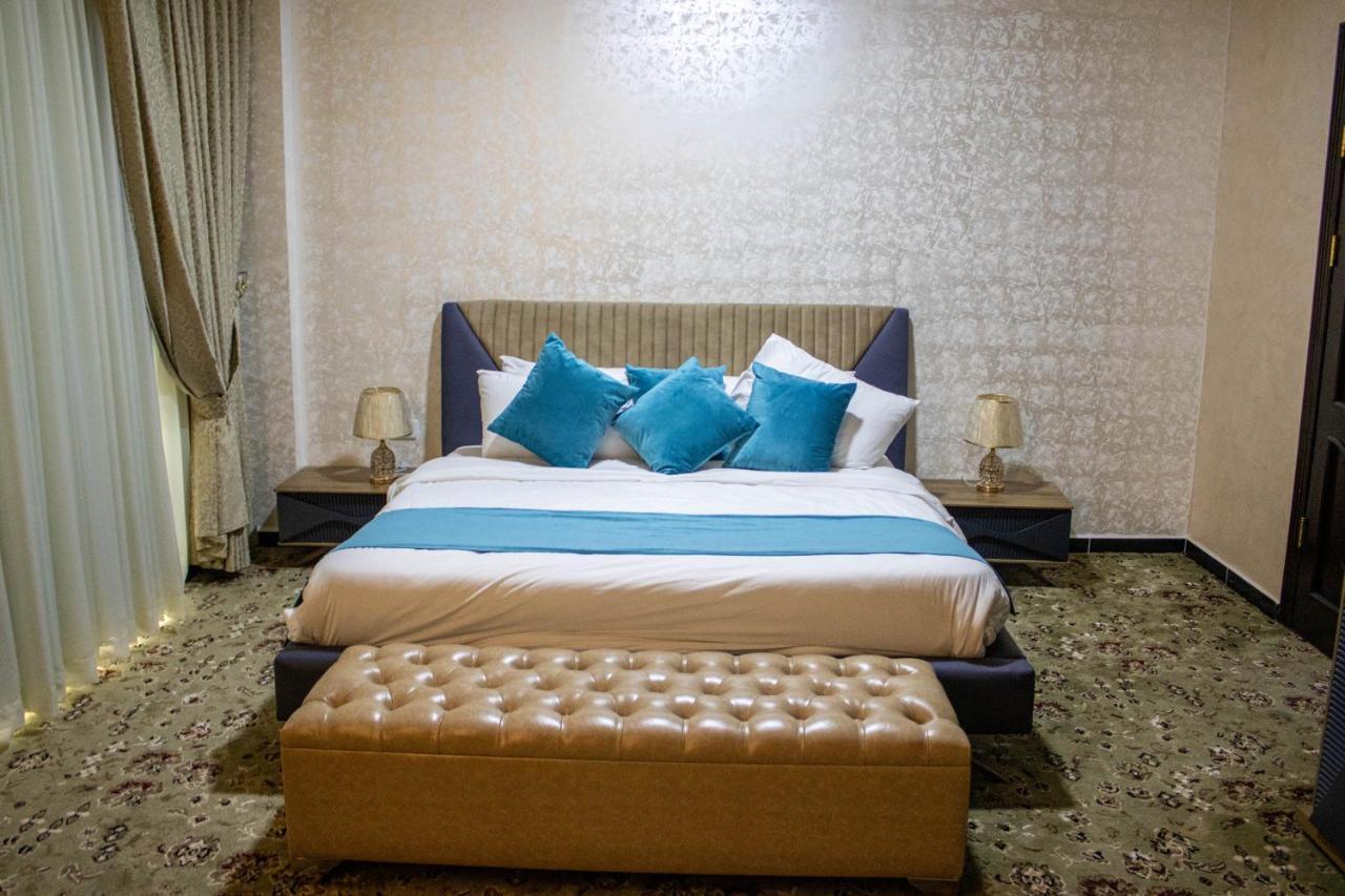 The Castle Hotel Amman Buitenkant foto
