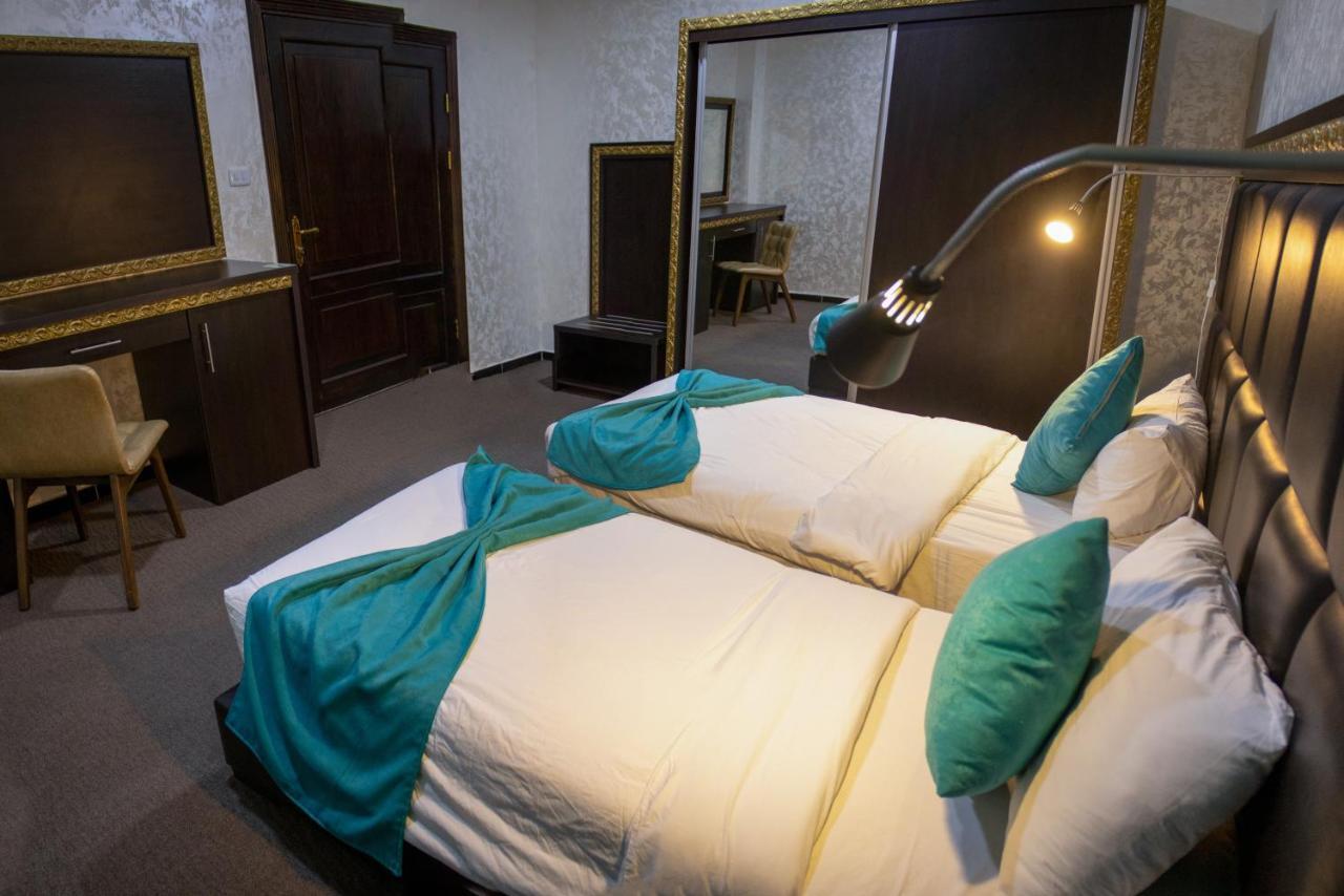 The Castle Hotel Amman Buitenkant foto